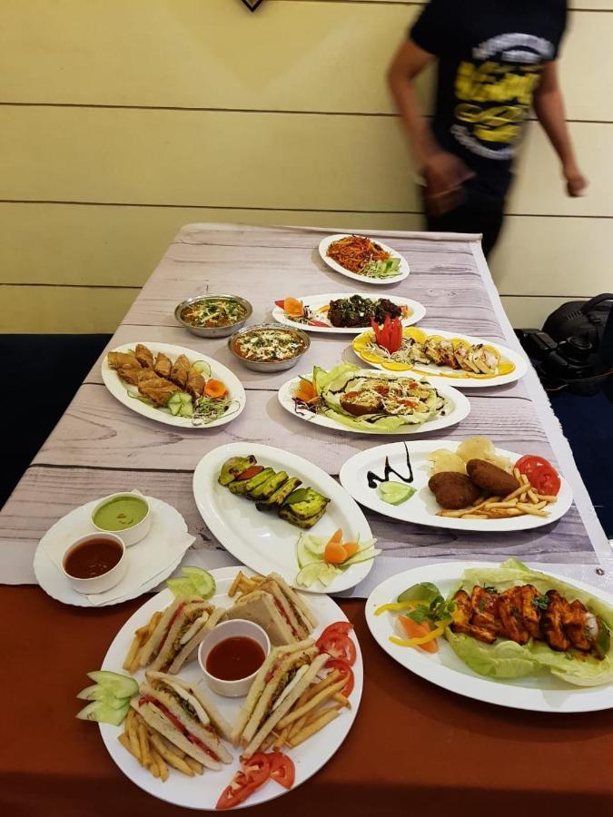 Hotel Venkatesh International Rāipur 외부 사진