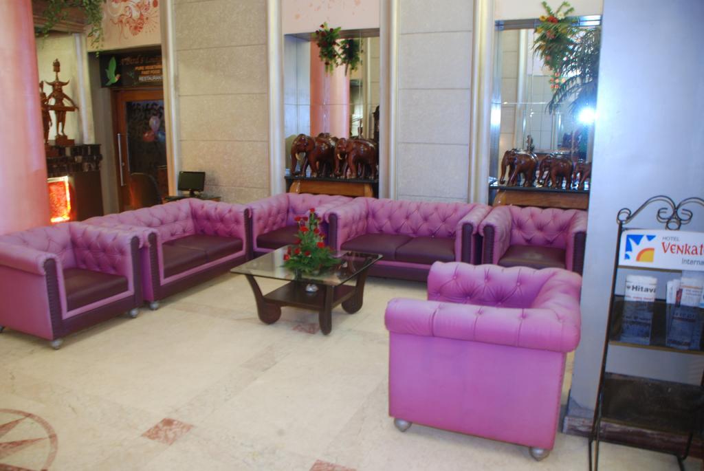 Hotel Venkatesh International Rāipur 외부 사진