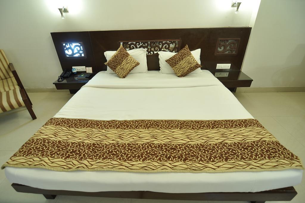 Hotel Venkatesh International Rāipur 외부 사진