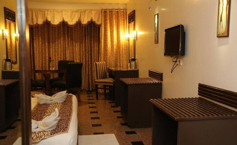 Hotel Venkatesh International Rāipur 외부 사진