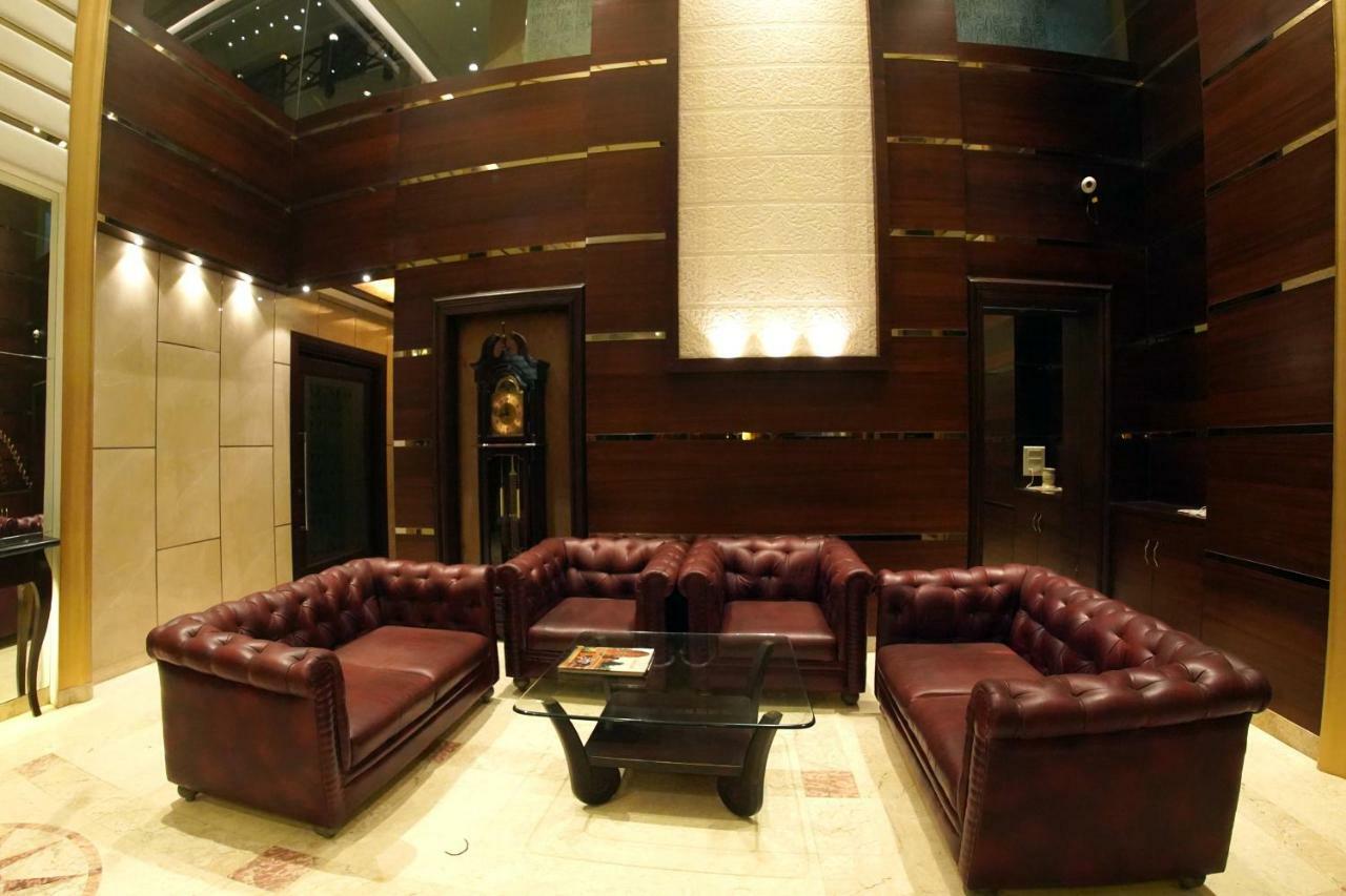 Hotel Venkatesh International Rāipur 외부 사진
